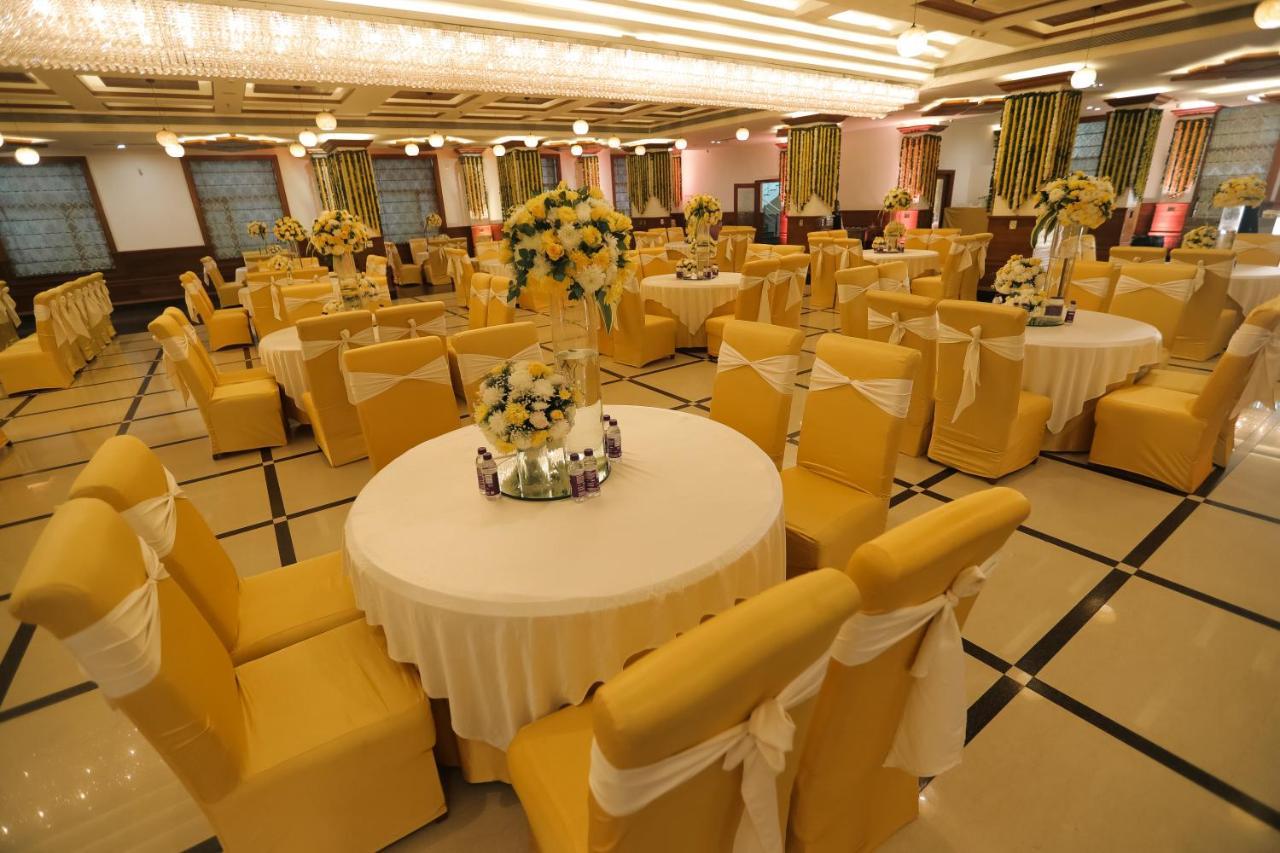 โรงแรมแซฟฟรอน ลีฟ เดห์ราดุน ภายนอก รูปภาพ