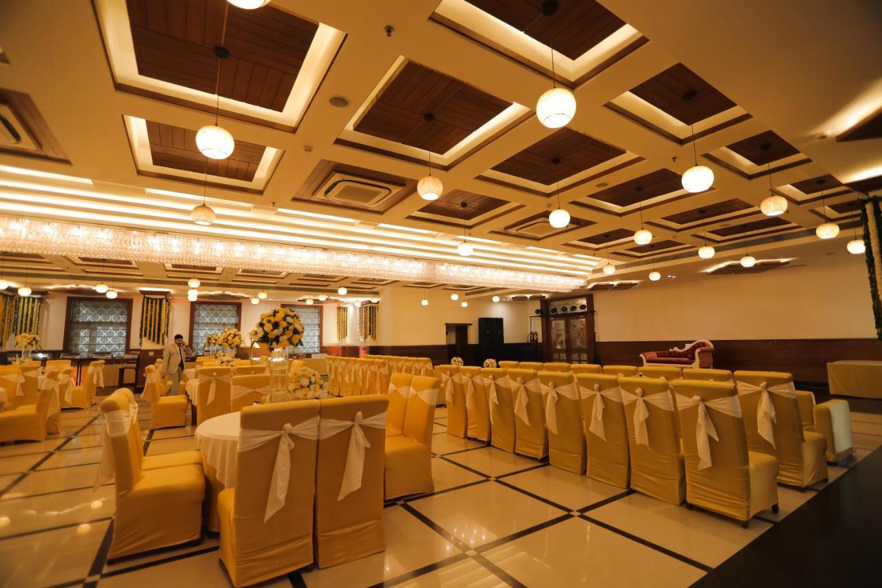 โรงแรมแซฟฟรอน ลีฟ เดห์ราดุน ภายนอก รูปภาพ